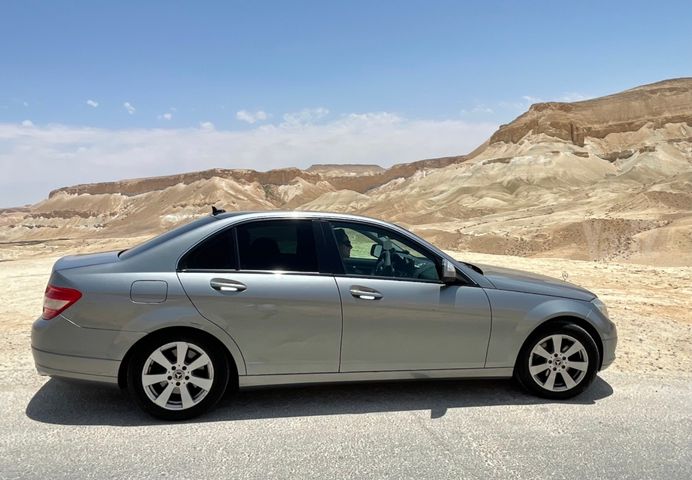 מודעת רכב מרצדס-בנץ C-class