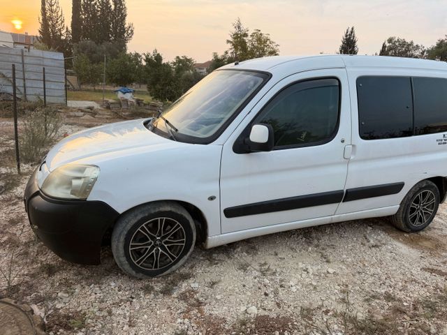 פרטנר XT HDI ידני 4 דל 2.0 (90 כ״ס)