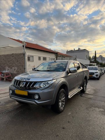 טרייטון / L200 Dakar Se אוט׳ 2.4 (181 כ״ס)
