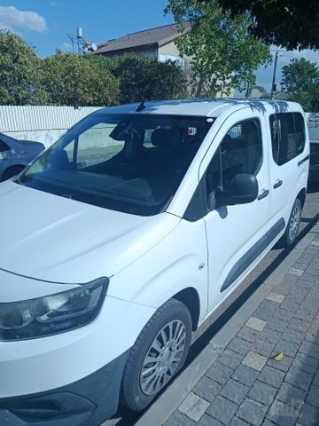 מודעת רכב טויוטה פרואייס סיטי
