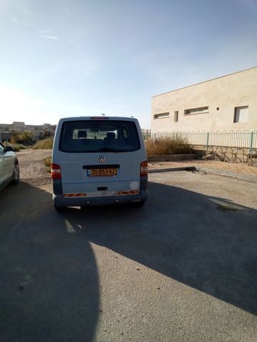 מודעת רכב פולקסווגן טרנספורטר