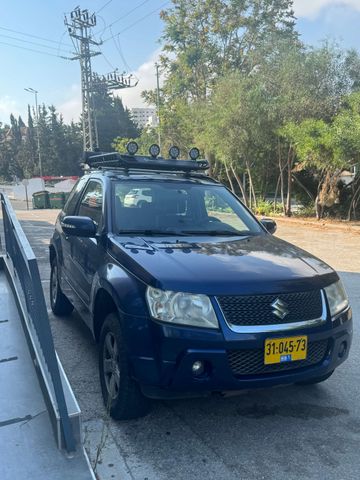 גרנד ויטרה JLX E אוט׳ 2.4 (165 כ״ס)