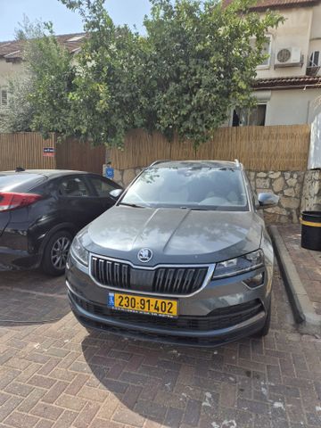 מודעת רכב סקודה קארוק