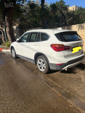 X1 Business 18i אוט׳ 1.5 (140 כ״ס)