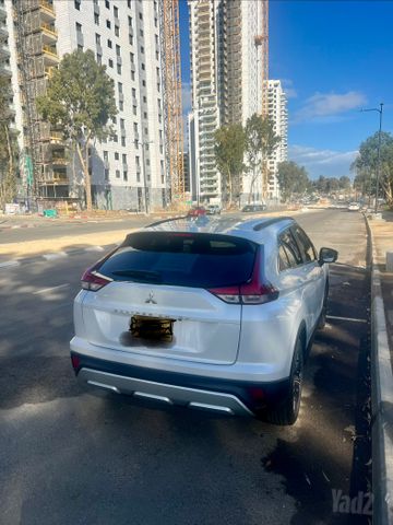 מודעת רכב מיצובישי אקליפס קרוס