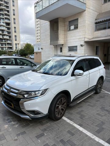 מודעת רכב מיצובישי אאוטלנדר