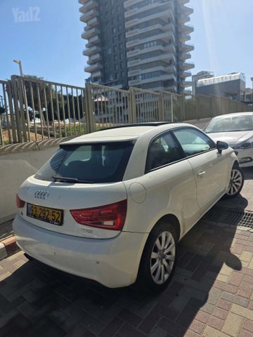 מודעת רכב אאודי A1 2