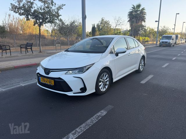 מודעת רכב טויוטה קורולה
