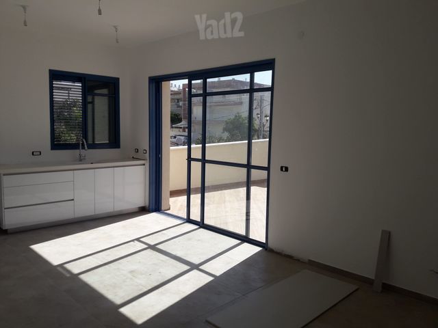תמונה מהדירה בראש העין, 5 חדרים