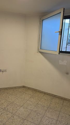 תמונה מהדירה ברחובות, 3 חדרים