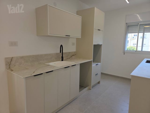 תמונה מהדירה בקריית ביאליק, 4 חדרים