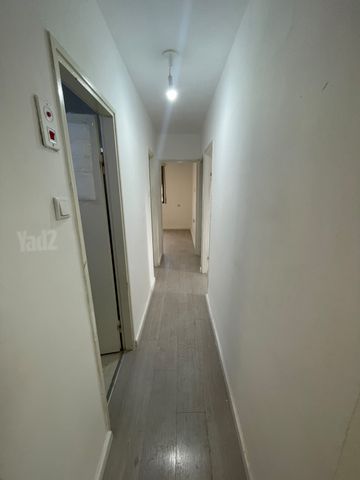 תמונה מהדירה בקריית מוצקין, 4 חדרים