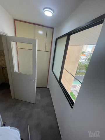 תמונה מהדירה בקריית מוצקין, 4 חדרים