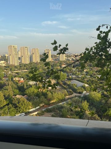 תמונה מהדירה בקריית אונו, 5 חדרים