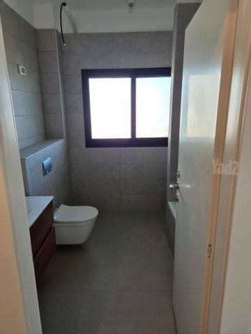 תמונה מהדירה בשדרות, 4 חדרים