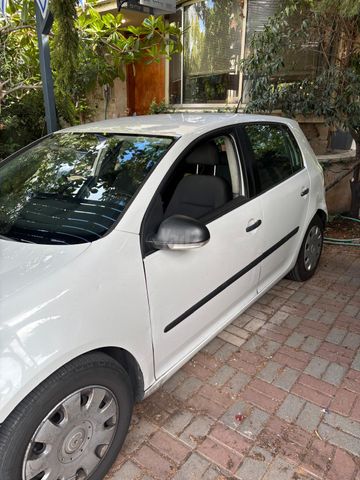 גולף Trendline אוט׳ בנזין 5 דל 1.6 (102 כ״ס)