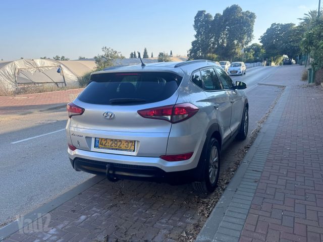מודעת רכב יונדאי טוסון 2