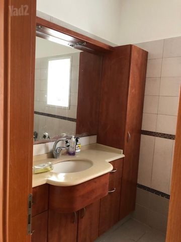 תמונה מהדירה בגבעתיים, 3 חדרים