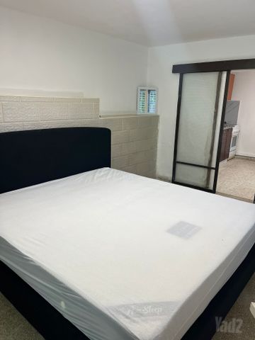 תמונה מהדירה בנשר, 1 חדרים