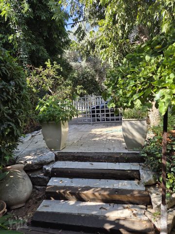 תמונה מהדירה בהוד השרון, 2 חדרים