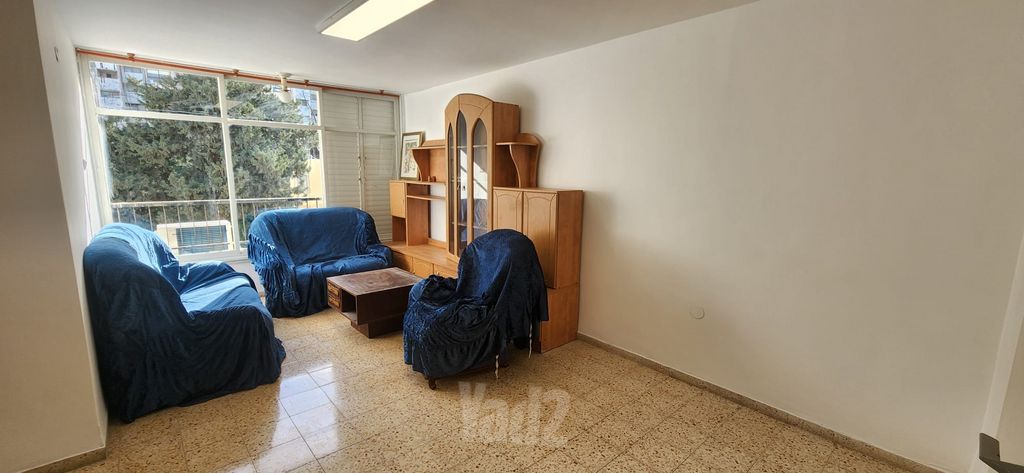 תמונה מהדירה בנשר, 4 חדרים