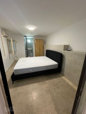 תמונה מהדירה בנשר, 1 חדרים