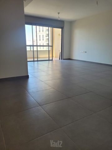 תמונה מהדירה בקריית אונו, 5 חדרים