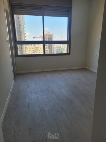 תמונה מהדירה בקריית אונו, 5 חדרים