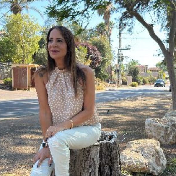 ליאת אבשלומי