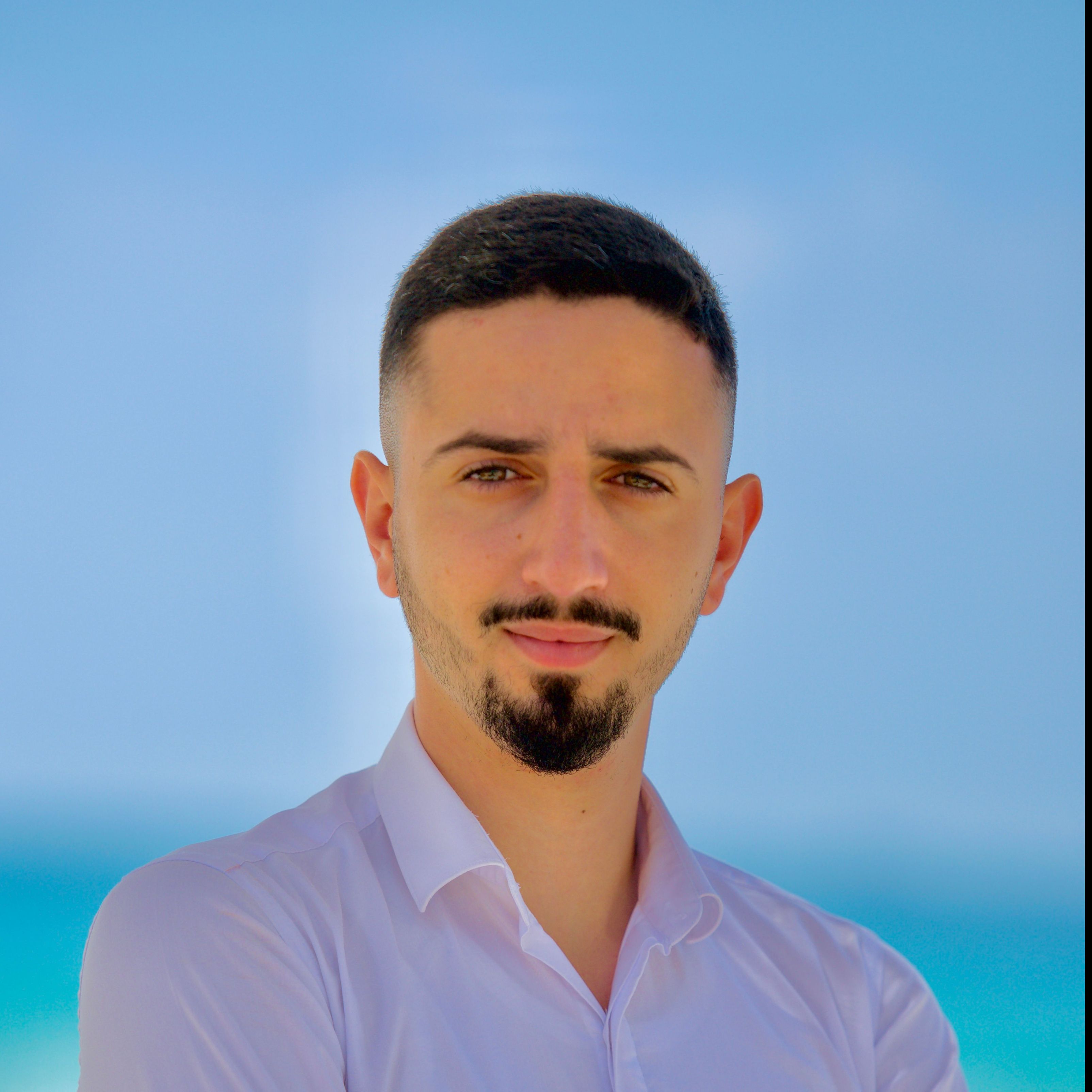 משרד - רי/מקס אמפייר