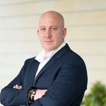 יניר זיו -מנהל משרד