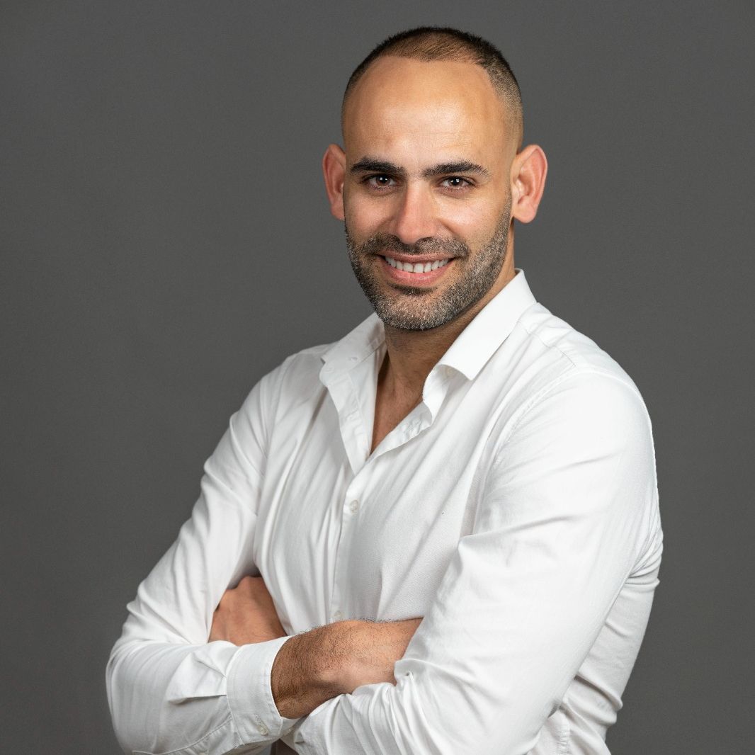 יניב שוקרון