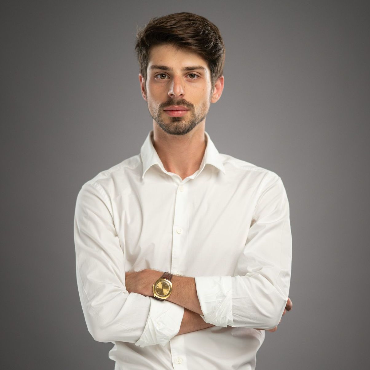 לאון  שנסקי 