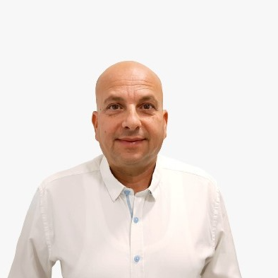 צחי ראובני-  REMAX חלוצים