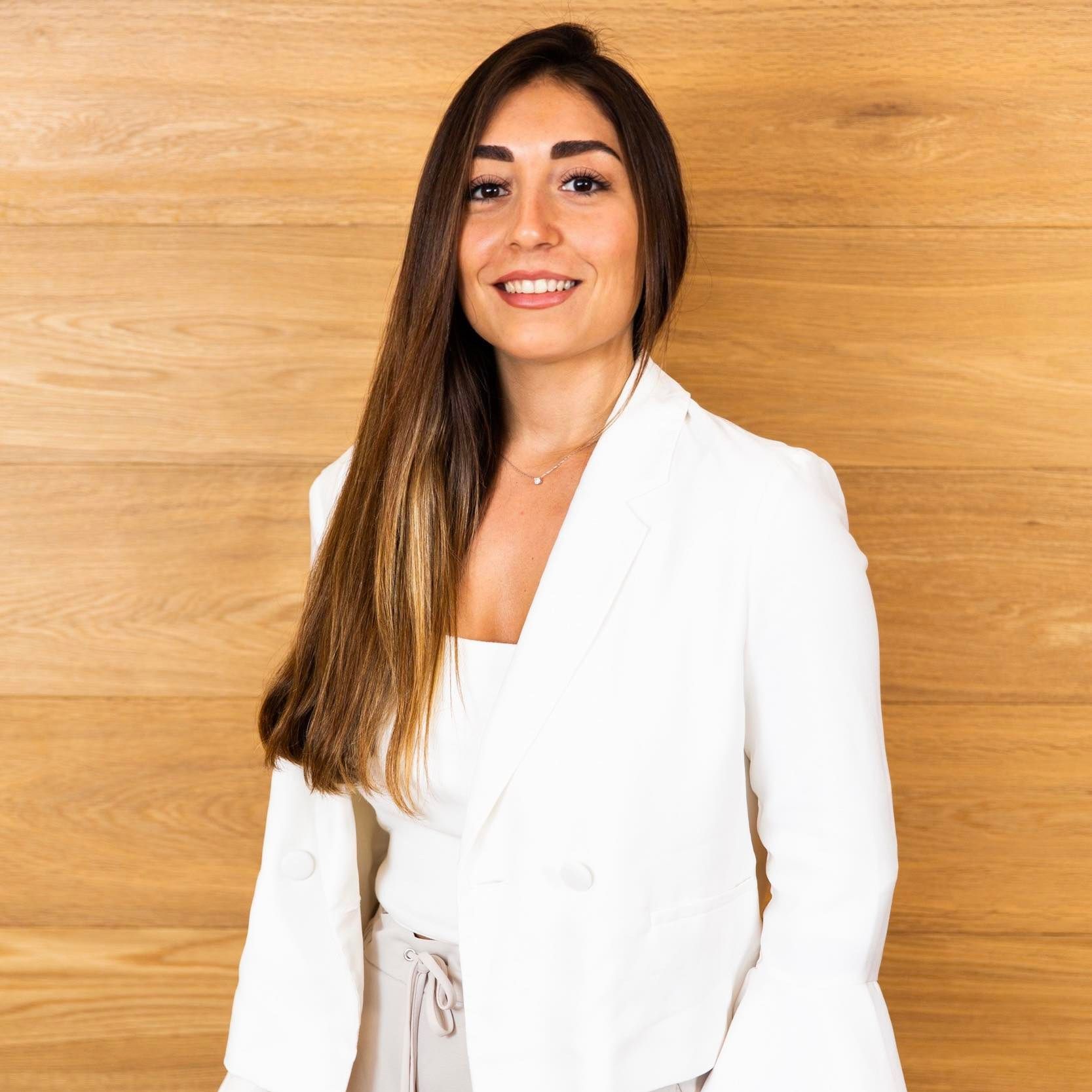 לי כהן - גולדנהאוס נדל"ן רעננה