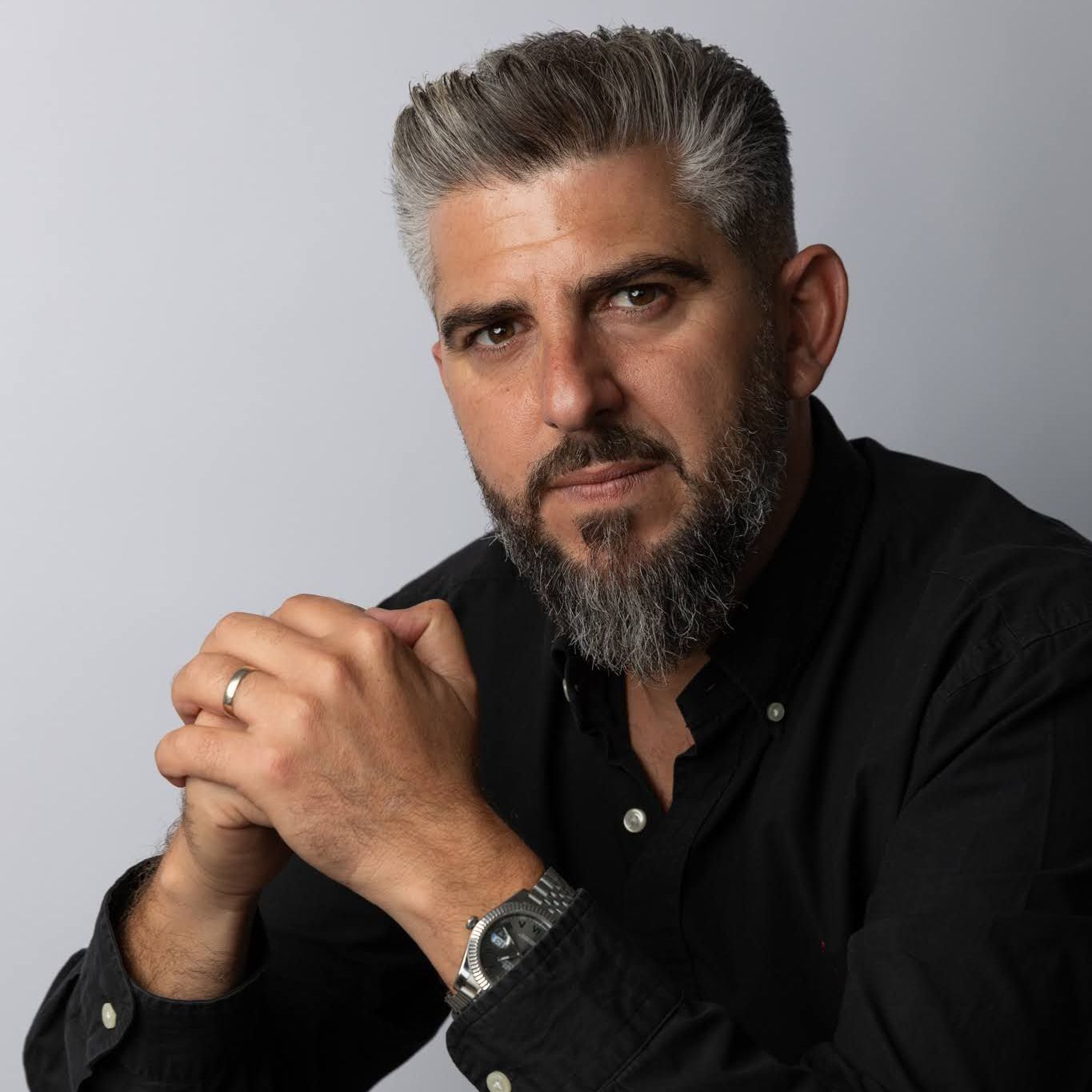 ארז אומזגין 