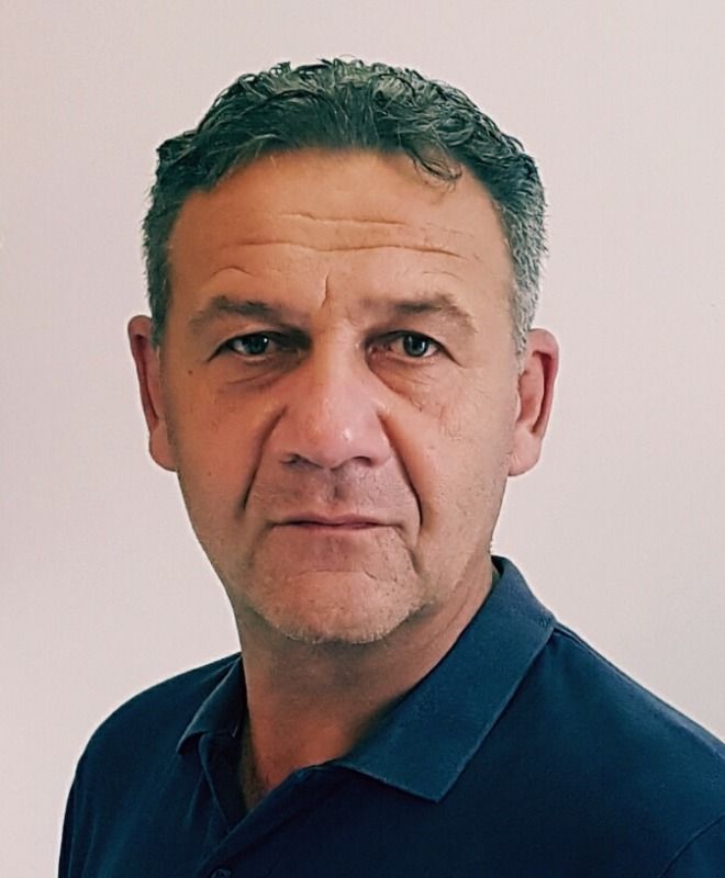 מיכאל נסיקובסקי