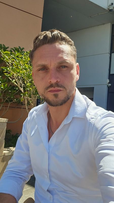 מירוסלב ממרובסקי 