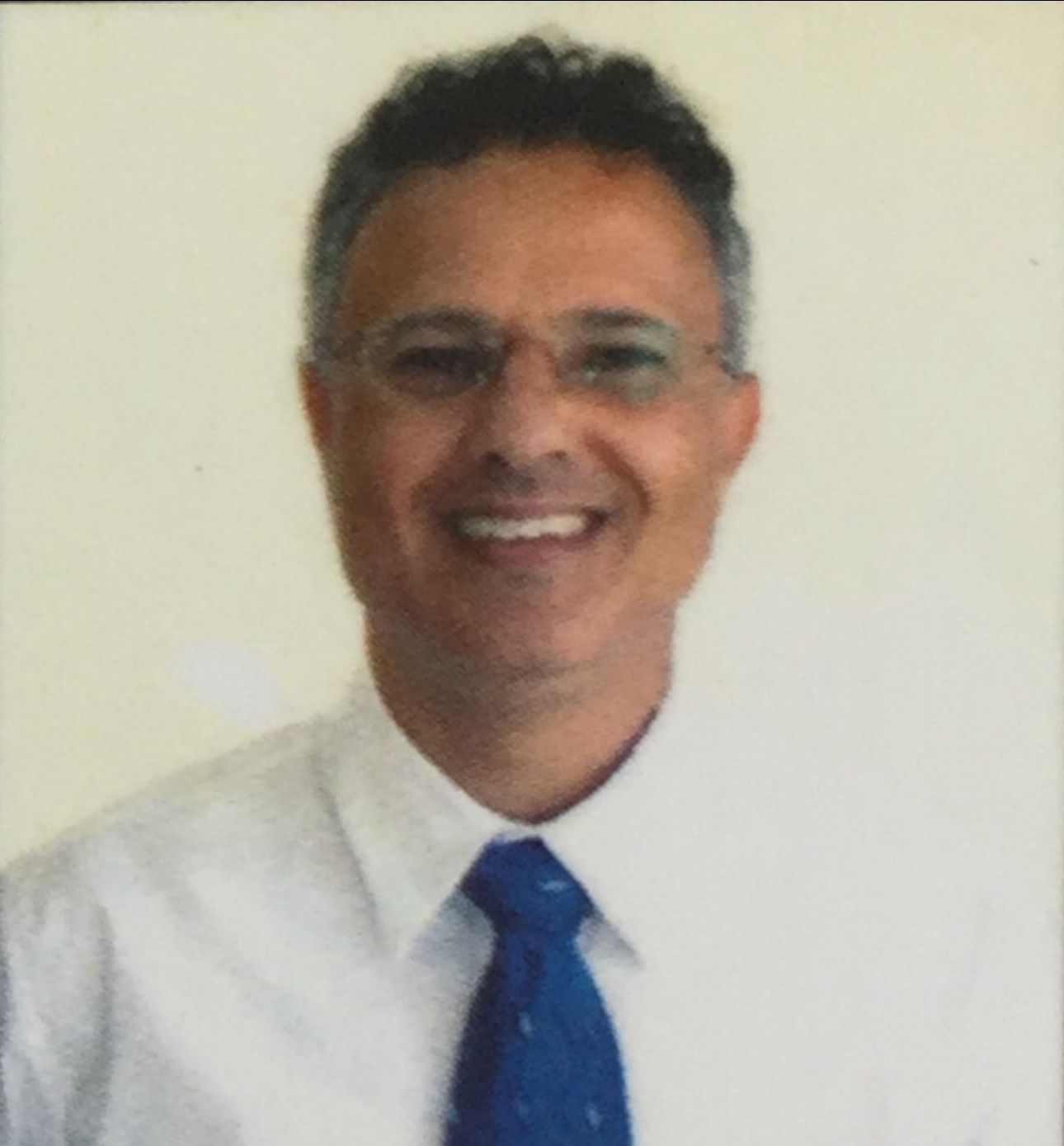 צחי שמעון תיווך משי הרצליה