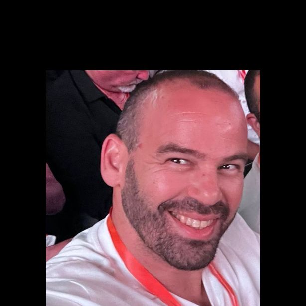 עמית איזבוצקי 