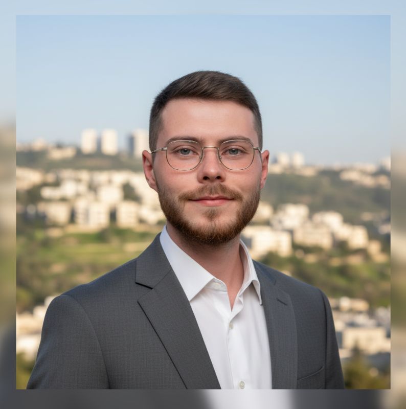 איתן בליאייב