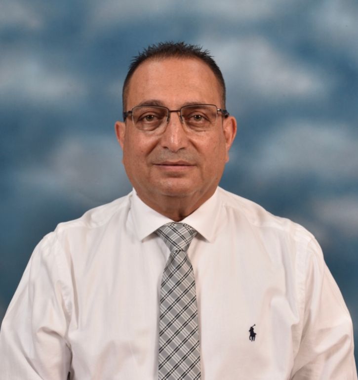 צבי-טל-טאוסי