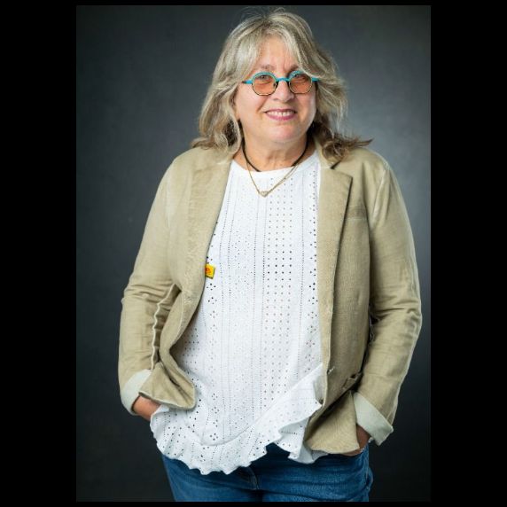 עופרה פוגלהוט