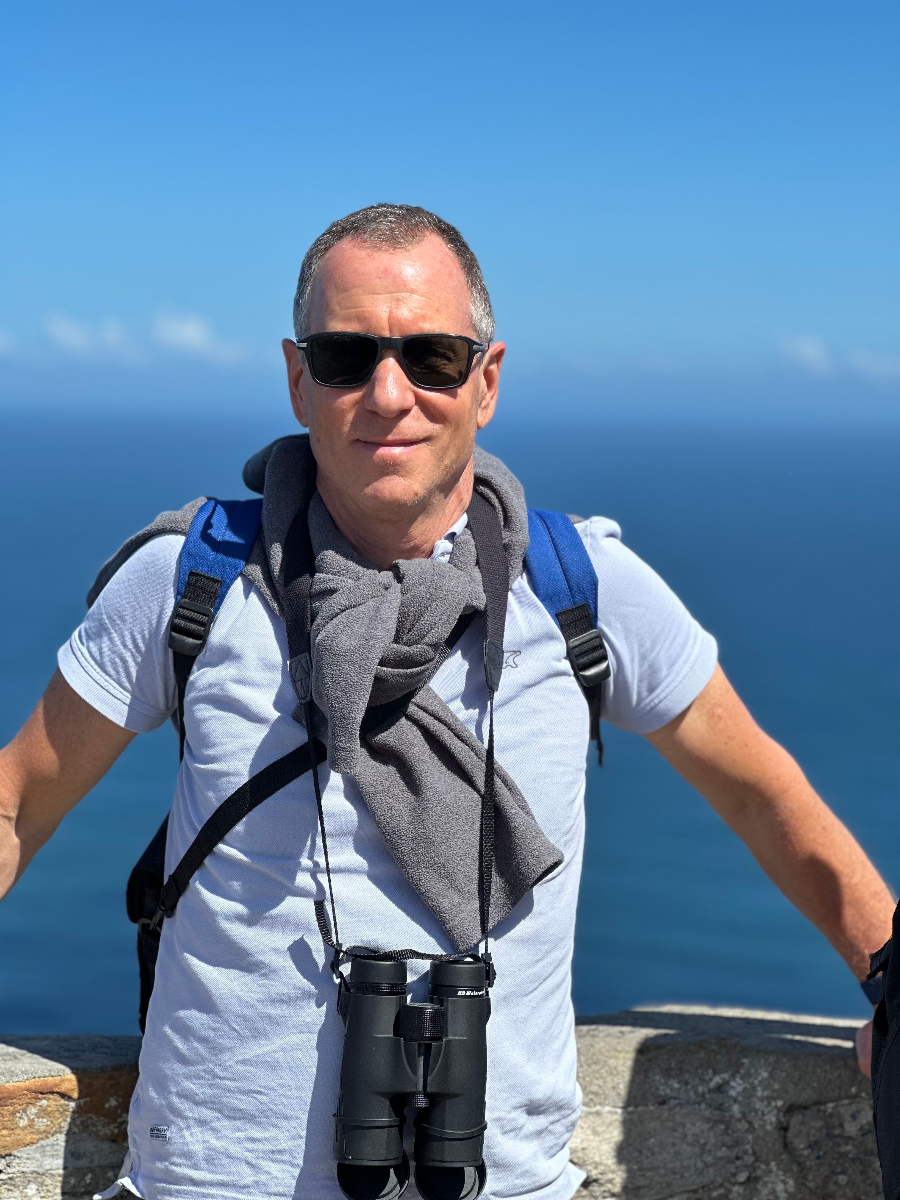 אופיר יעקובסון