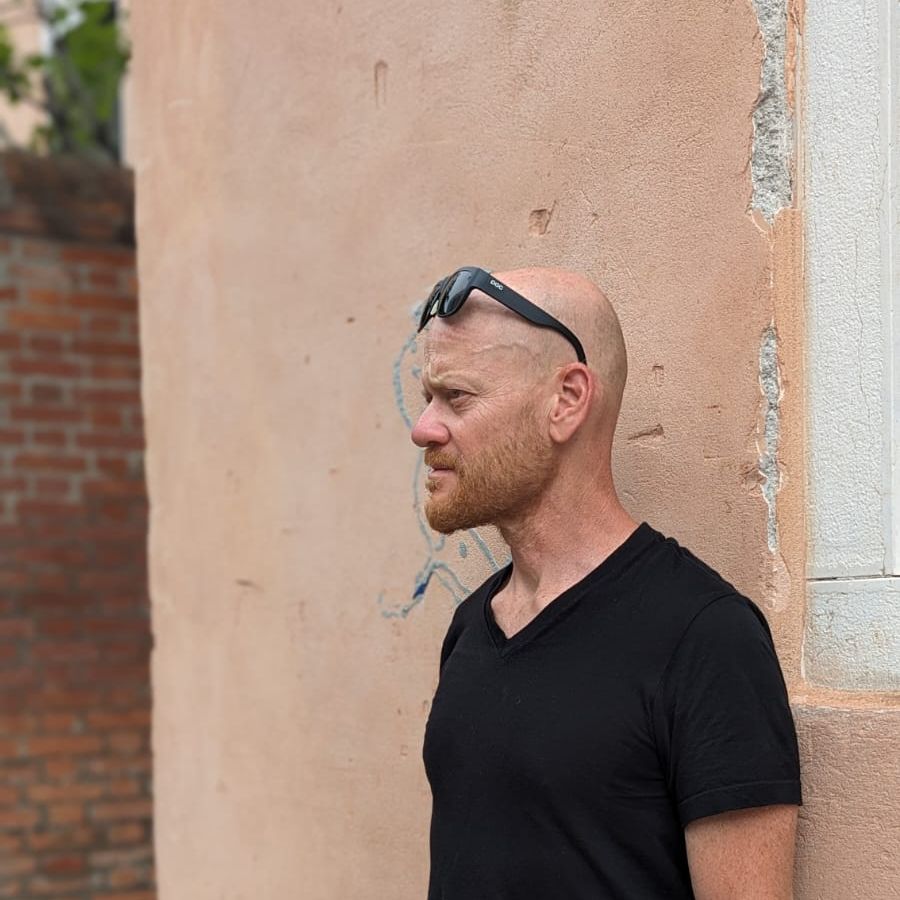 גיא אדלר (שמש)