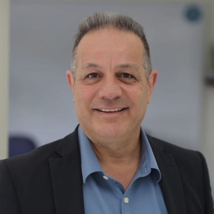 ערן עצמון
