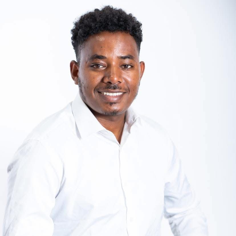 איאנה  דניו