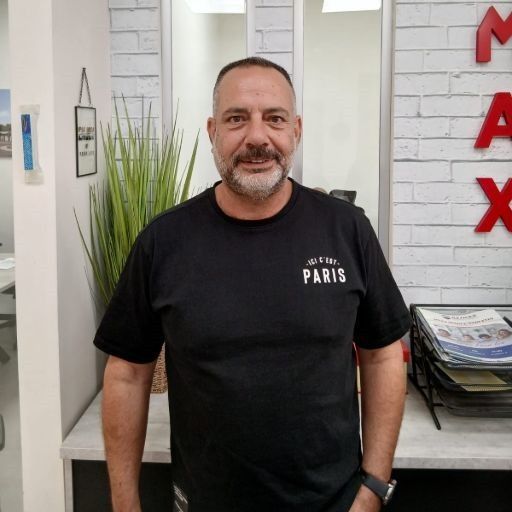 דורון אלמוזנינו 