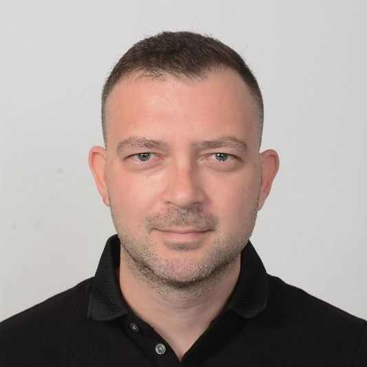 מקסים סטצנקו