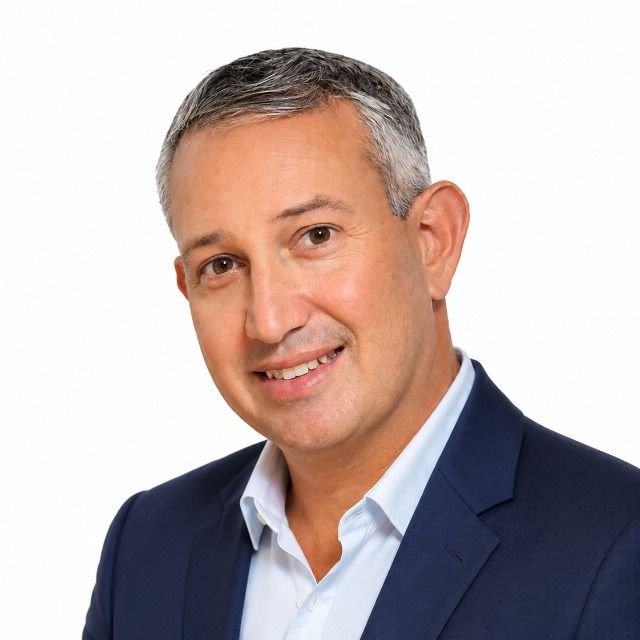 עומר צבעון 